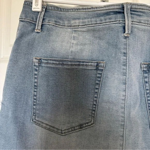 Maurices Light Blue Button-Front Denim Mini Skirt - Picture 10 of 13